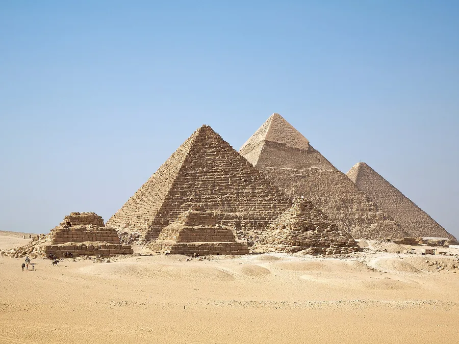 The Great Pyramid and the Sphinx on the Giza plateau